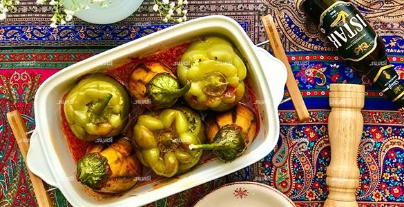 طرز تهیه دلمه بادمجان و فلفل دلمه ای( دلمه گوجه فرنگی)