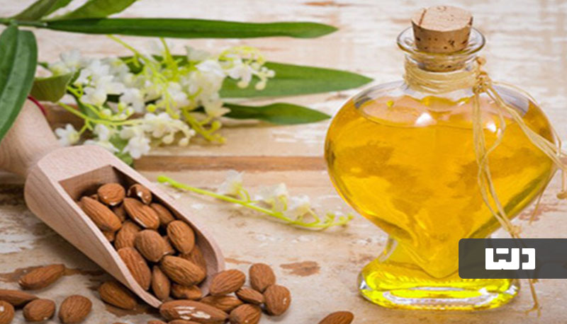 روغن بادام یک مرطوب کننده و روان کننده عالی است