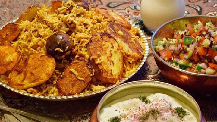قیمه لاپلو با گوشت خورشتی