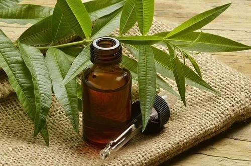باسنم جوش میزنه چیکار کنم؟
