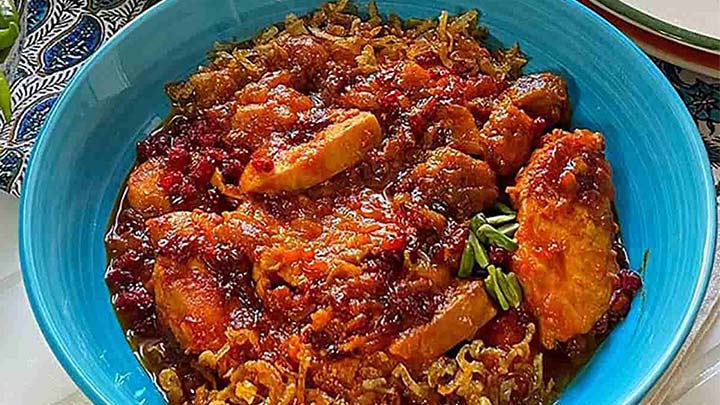 طرز تهیه خورشت زرشک آلو