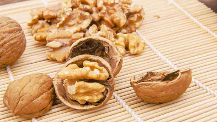 انواع روش‌های نگهداری از مغز گردو