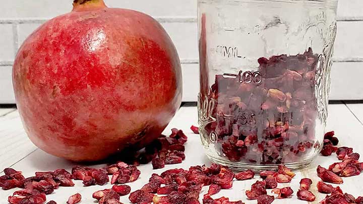 مراحل تهیه دانه انار خشک شده