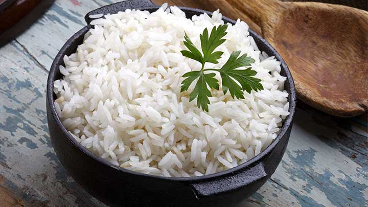مدت زمان نگهداری برنج پخته شده در دمای محیط چقدر است!