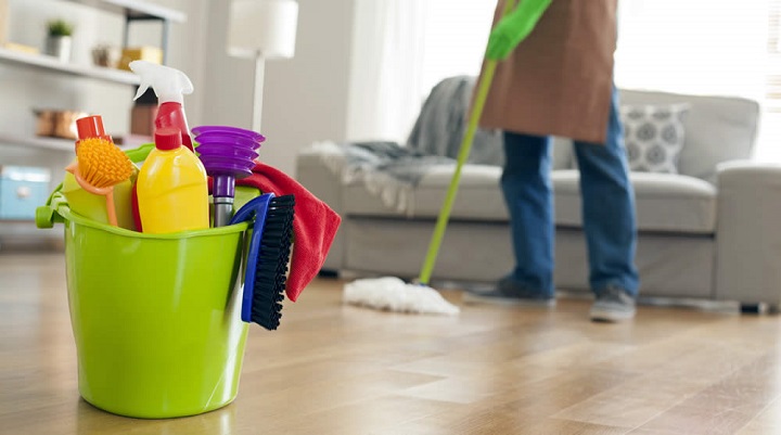 از بالا به پایین، از چپ به راست تمیز کنید.