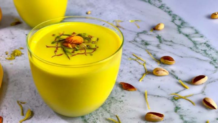 طرز تهیه شیر زعفران